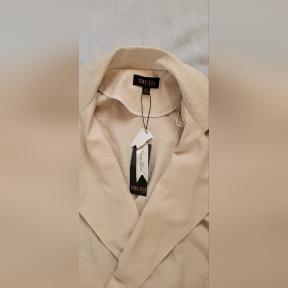NWT! Viscose Blend Cream/Tan Women's Truth By Republic Coat Size Large - Picture 3 of 10